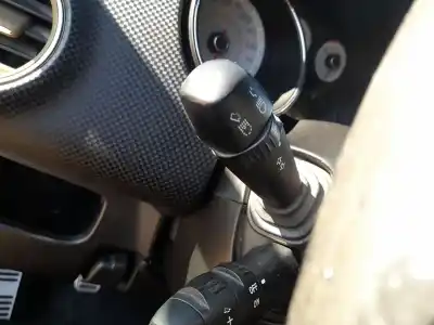 Pezzo di ricambio per auto di seconda mano comando pulito per fiat bravo ii (198_) 1.9 d multijet (198axc1b) riferimenti oem iam 735441015