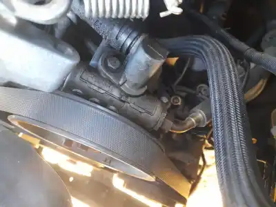 Pezzo di ricambio per auto di seconda mano pompa sterzo per mercedes-benz clase c t-model (s203) c 220 cdi (203.206) riferimenti oem iam a0024668301