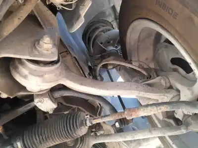 Pezzo di ricambio per auto di seconda mano braccio di sospensione anteriore sinistro inferiore per mercedes-benz clase c t-model (s203) c 220 cdi (203.206) riferimenti oem iam a2033331014
