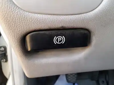 Pezzo di ricambio per auto di seconda mano leva del freno a mano per mercedes-benz clase c t-model (s203) c 220 cdi (203.206) riferimenti oem iam a2034270620