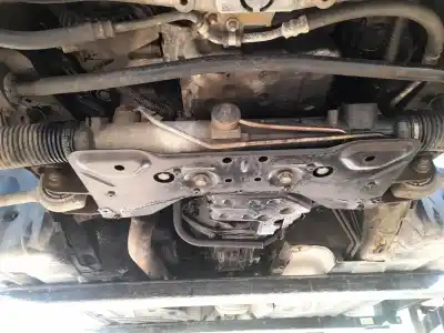 Pezzo di ricambio per auto di seconda mano assale anteriore per mercedes-benz clase c t-model (s203) c 220 cdi (203.206) riferimenti oem iam a2036280657