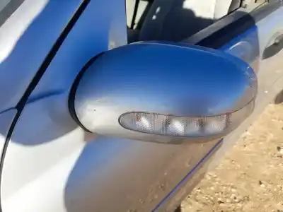 Pezzo di ricambio per auto di seconda mano specchio sinistro per mercedes-benz clase c t-model (s203) c 220 cdi (203.206) riferimenti oem iam a2038106576