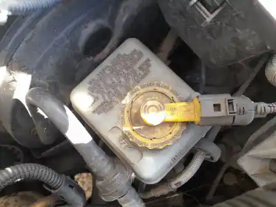 Peça sobressalente para automóvel em segunda mão Bomba De Travões por AUDI A3 (8L1) 1.6 Referências OEM IAM 1J1614019K  