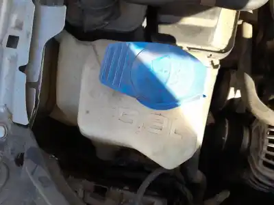 Peça sobressalente para automóvel em segunda mão depósito do limpa vidros por audi a3 (8l1) 1.6 referências oem iam 1j0955453p