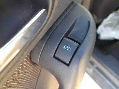 Peça sobressalente para automóvel em segunda mão botão / interruptor elevador vidro traseiro esquerdo por audi a3 (8l1) 1.6 referências oem iam 4b0959855a4pk