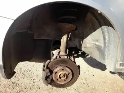 Peça sobressalente para automóvel em segunda mão cave de roda dianteira esquerda por audi a3 (8l1) 1.6 referências oem iam 8l0821171c