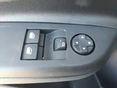 Peça sobressalente para automóvel em segunda mão botão / interruptor elevador vidro dianteiro esquerdo por opel corsa f 1.2 (68) referências oem iam 