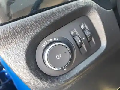 Peça sobressalente para automóvel em segunda mão comutador de luzes por opel corsa f 1.2 (68) referências oem iam 98320468yx