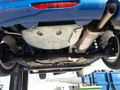 Peça sobressalente para automóvel em segunda mão charrió / suporte de eixo de trás por opel corsa f 1.2 (68) referências oem iam 1648273280