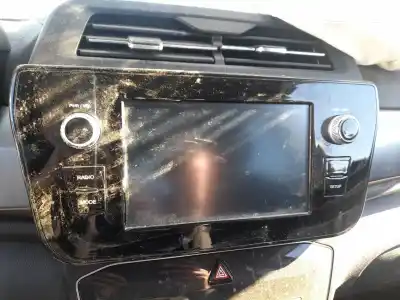 Second-hand car spare part gps navigation system for ssangyong tivoli 1.5 oem iam references 