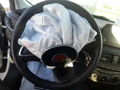 Pièce détachée automobile d'occasion VOLANT pour FIAT TIPO FASTBACK (356_, 357_) 1.4 (356HXA1B) Références OEM IAM   