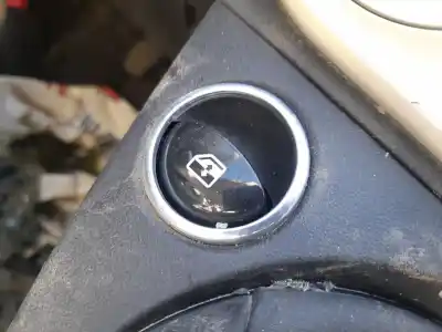 Tweedehands auto-onderdeel linker voorruit schakelaar voor fiat 500 (312_) 1.2 (312axa1a) oem iam-referenties 