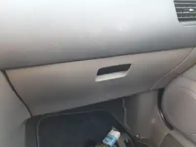 Gebrauchtes Autoersatzteil HANDSCHUHFACH zum NISSAN PRIMERA HATCHBACK (P11) 1.6 16V OEM-IAM-Referenzen   