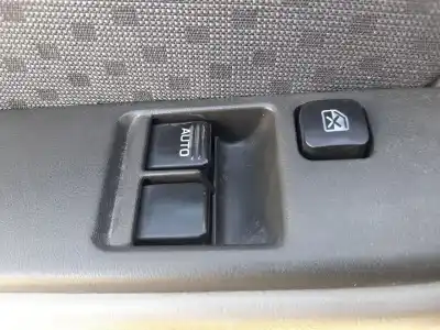 Second-hand car spare part left front power window switch for nissan primera hatchback (p11) 1.6 16v oem iam references 