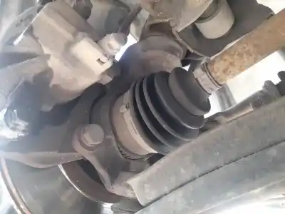 Second-hand car spare part front left knuckle for nissan primera hatchback (p11) 1.6 16v oem iam references 