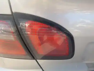 Second-hand car spare part interior left tailgate light for nissan primera hatchback (p11) 1.6 16v oem iam references 