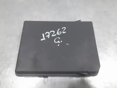 Pezzo di ricambio per auto di seconda mano scatola relè/fusibili per renault captur ii (hf_) tce 140 (hfn0) riferimenti oem iam 284b73384r