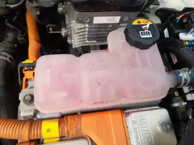 Second-hand car spare part Coolant Expansion Tank for KIA NIRO (DE) 1.6 GDI HYBRID OEM IAM references 25430G2000  