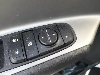 Second-hand car spare part left front power window switch for kia niro (de) 1.6 gdi hybrid oem iam references 93570g5320  