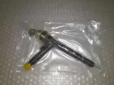 Second-hand car spare part INJECTOR for OPEL ASTRA H BERLINA 1.7 16V CDTI OEM IAM references 8973138612  