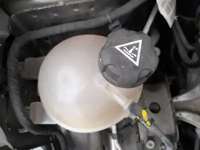 Second-hand car spare part COOLANT EXPANSION TANK for OPEL CROSSLAND X / CROSSLAND (P17, P2QO) 1.2 (75) OEM IAM references   