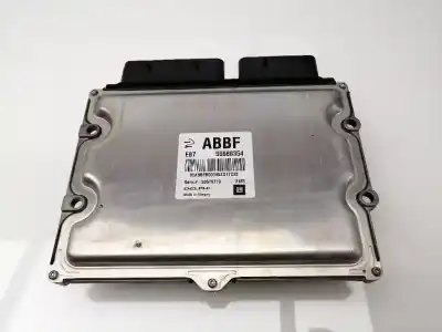 Pezzo di ricambio per auto di seconda mano centralina motore per opel astra j sedán 1.7 cdti (69) riferimenti oem iam 55588354 55579719 