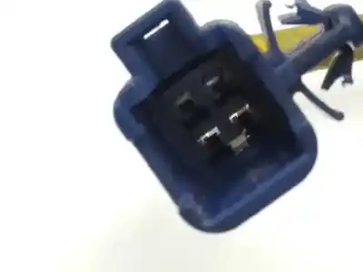 Pièce détachée automobile d'occasion coffre / serrure de porte pour toyota yaris active références oem iam 693500d041  