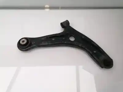 Second-hand car spare part Front Right Lower Suspension Arm for FORD FIESTA (CB1) Trend OEM IAM references 1737309  