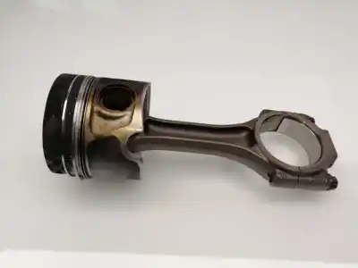 Recambio de automóvil de segunda mano de piston para volkswagen t5 transporter (7e) kombi-hochdach lang referencias oem iam   