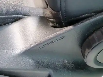 Pezzo di ricambio per auto di seconda mano set completo di sedili per audi a4 avant (8w5) 2.0 16v tdi riferimenti oem iam   