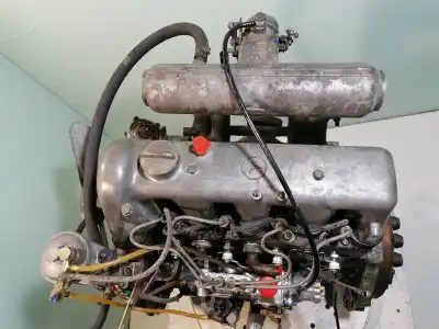 Pezzo di ricambio per auto di seconda mano motore completo per mercedes-benz /8 220 d 60cv 2197cc riferimenti oem iam om615  