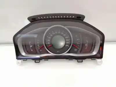 Second-hand car spare part dashboard for volvo xc 70 2.4 d5 awd kinetic (136kw) oem iam references 31327747 799290u 769315620u 