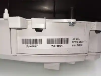 Second-hand car spare part dashboard for volvo xc 70 2.4 d5 awd kinetic (136kw) oem iam references 31327747 799290u 769315620u 
