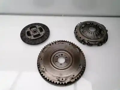 Second-hand car spare part Clutch Kit for RENAULT CAPTUR Motor 0.9 Ltr. - 66 kW TCE OEM IAM references 302101221R 301012218R 