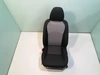 Second-hand car spare part left front seat for toyota yaris 1.0 oem iam references   