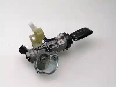 Pièce détachée automobile d'occasion Commutateur D'allumage pour KIA CARENS ( ) 1.7 CRDi CAT Références OEM IAM 49A61011102  