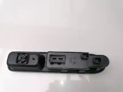 Second-hand car spare part left front power window switch for citroen c3 picasso 1.2 12v e-thp oem iam references 96636185xt  