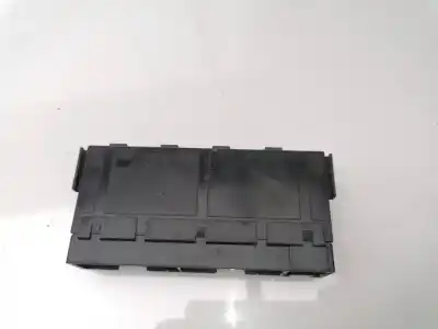 Автозапчасти б/у блок реле/предохранителей за toyota hilux (kun) 2.5 turbodiesel ссылки oem iam 8264171020  