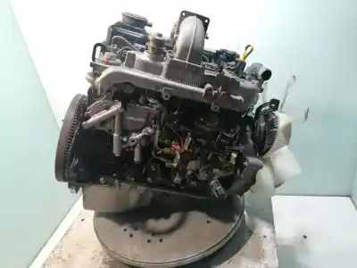 Peça sobressalente para automóvel em segunda mão motor completo por nissan patrol (k/w260) 2.7 turbodiesel referências oem iam td27  
