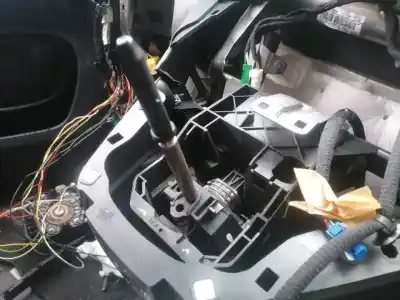 Second-hand car spare part Gear Lever for CITROEN BERLINGO FURGONETA/MONOVOLUMEN (K9) 1.5 BlueHDi 100 OEM IAM references 9814652680  