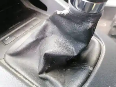 İkinci el araba yedek parçası Vites Kolu için VOLKSWAGEN GOLF V BERLINA (1K1) Trendline OEM IAM referansları 1K0711061A  