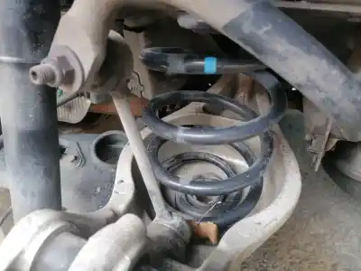 Автозапчасти б/у амортирующая пружина за renault vel satis 3.0 v6 dci turbodiesel ссылки oem iam 8200097453 Автозапчасти б/у амортирующая пружина за renault vel satis 3.0 v6 dci turbodiesel ссылки oem iam 8200097453