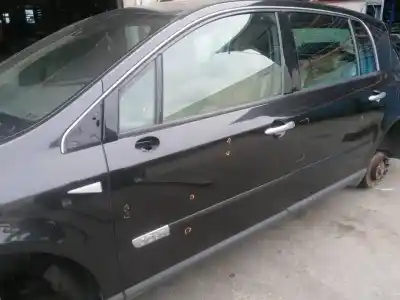 Автозапчасти б/у левая передняя дверь за renault vel satis 3.0 v6 dci turbodiesel ссылки oem iam 7751476829  