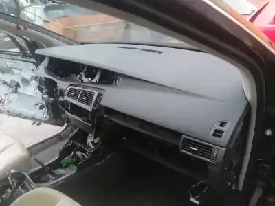 Second-hand car spare part dashboard for renault vel satis 3.0 v6 dci turbodiesel oem iam references 7701207927   Second-hand car spare part dashboard for renault vel satis 3.0 v6 dci turbodiesel oem iam references 7701207927