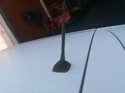 Pezzo di ricambio per auto di seconda mano Antenna per NISSAN QASHQAI I +2 (JJ10) 1.6 Dci Riferimenti OEM IAM 282B34BA0A  