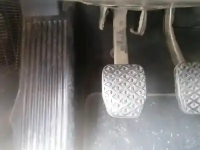 Автозапчасти б/у педаль сцепления за bmw serie 3 compacto (e36) 1.7 turbodiesel cat ссылки oem iam 