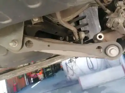 Автозапчасти б/у правая задняя кронштейн за seat exeo st 2.0 tdi ссылки oem iam 8e0501529p