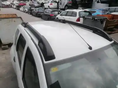 Pezzo di ricambio per auto di seconda mano portabagagli per dacia duster laureate 4x2 riferimenti oem iam 738214104r 738202634r 
