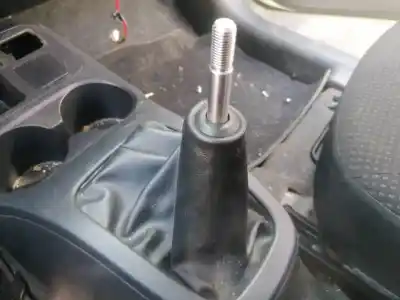 Peça sobressalente para automóvel em segunda mão Alavanca De Velocidades por MITSUBISHI MIRAGE / SPACE STAR FASTBACK 1.2 80CV 1193CC Referências OEM IAM 2450A056  