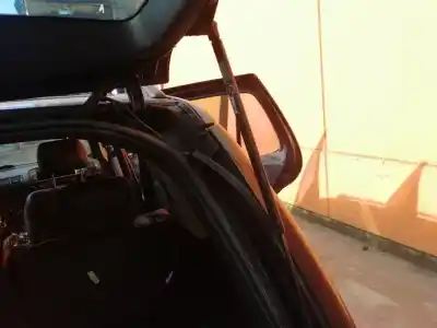 Recambio de automóvil de segunda mano de amortiguadores maletero / porton para mercedes clase m (w163) 2.7 cdi 20v cat referencias oem iam 1637400345